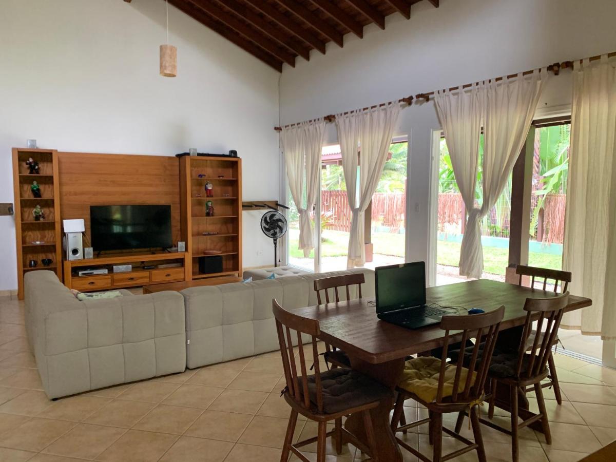 Praia De Itamambuca- Casa Charmosa E Iluminada Ubatuba Exteriör bild