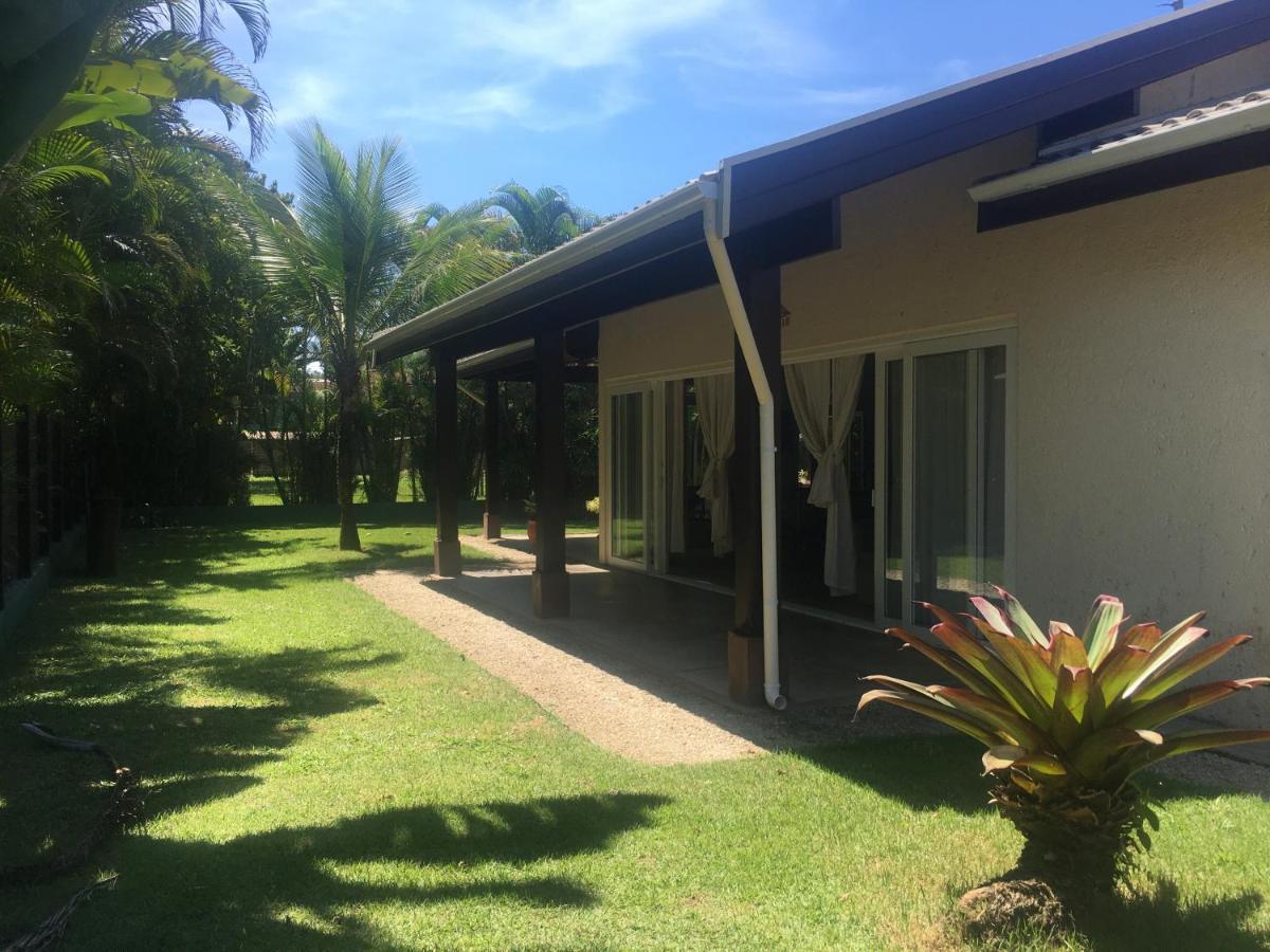 Praia De Itamambuca- Casa Charmosa E Iluminada Ubatuba Exteriör bild