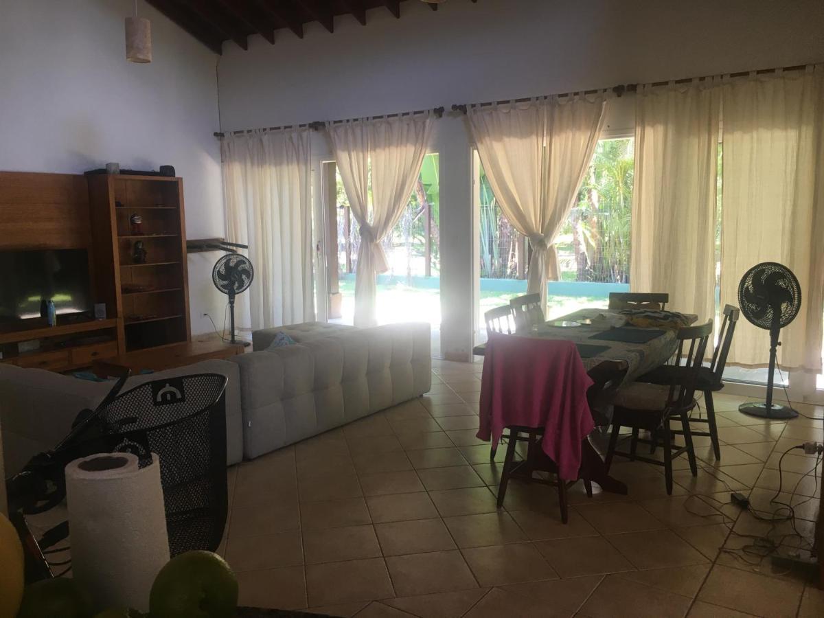 Praia De Itamambuca- Casa Charmosa E Iluminada Ubatuba Exteriör bild